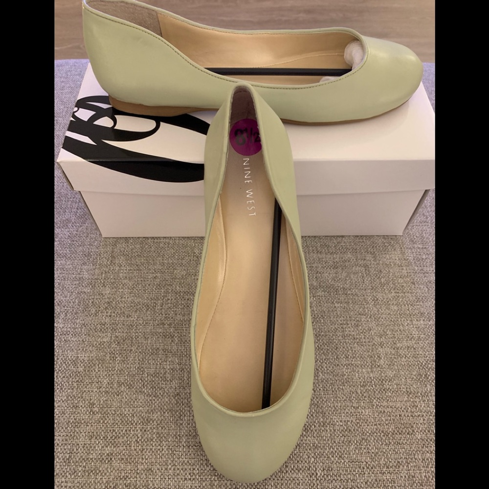 Nine West Ballet Flat *size 8 1/2*